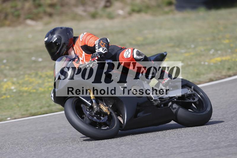/37 09.08.2026  Pluess Motosport ADR/Freies Fahren/41